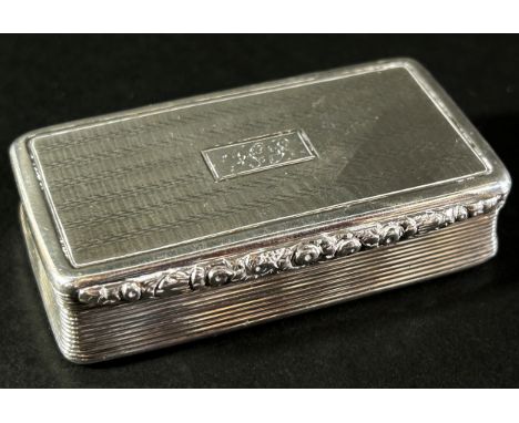 A silver William IV snuff box Birmingham 1833, makers mark rubbed, 6.8cm wide, 2 oz approx 