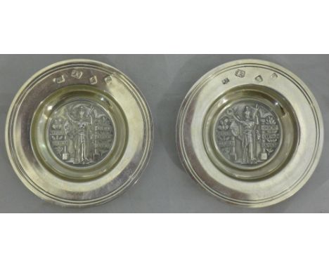 A pair of small silver Armada dishes, London 1971, maker's mark of Richard Comyns, inset with silver Territorial Army Rifle A