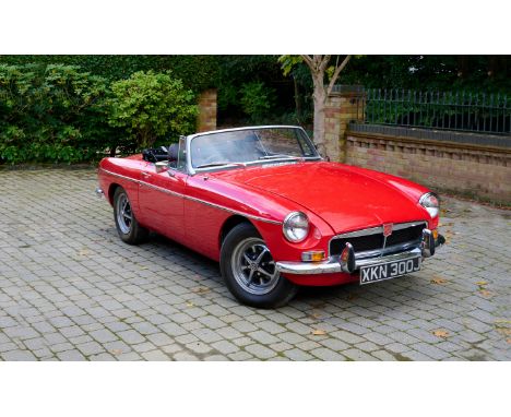 The MGB was launched in May 1962 to replace the MGA. Introduced as a four-cylinder roadster, a coupé with 2+2 seating was add