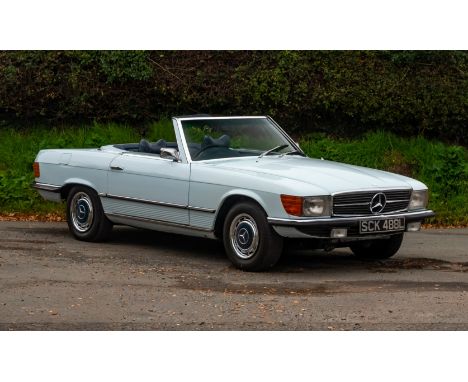 Introduced early in 1971, this impressive two-seater sports car replaced the 280 SL. The body and chassis of the third genera