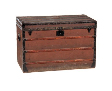 E. GOYARD AINE, PARIS. A 19TH CENTURY FRENCH STEAMER TRUNK with original trays and label to the inner lid 101cm wide 58cm dee