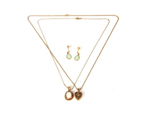 A COLLECTION OF LADIES 9CT GOLD JEWELLERY TO INCLUDE  a pair of gold and opal teardrop earrings, an oval gold and opal pendan