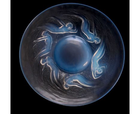 R LALIQUE FRANCE  AN EARLY 20TH CENTURY OPALESCENT RELIEF MOULDED LARGE PLATE WITH RAISED CENTRE "ONDINES'' under decorated w