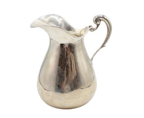 800 Italian Silver Water Pitcher 17.6 ozt Provenance: Adrian and Gigi Vittadini Sarasota FL Size: 7 x 4 1/2 x 7 in. #10