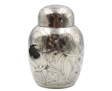 Small American Sterling Tea Caddy Approx 4.67 ozt Size: 3 1/2 x 3 1/2 x 4 1/2 in.