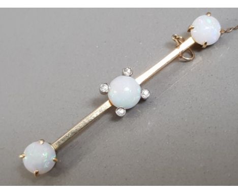 YELLOW GOLD OPAL AND DIAMOND 3 STONE BROOCH 5.7G