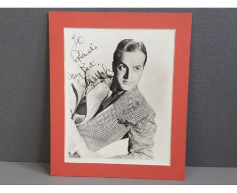 BOB HOPE COMEDIAN AND ACTOR SIGNED VINTAGE PHOTOGRAPH, SUPERB QUALITY