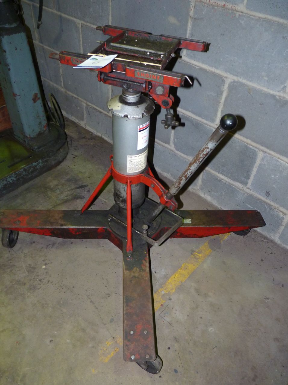 * BLACKHAWK MODEL 67554 TRANSMISSION JACK; CAPACITY 1/2 TON.
