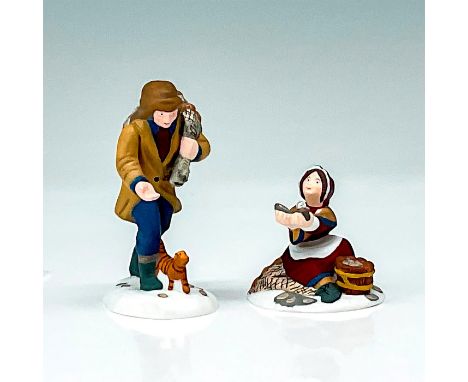 Department 56 Figurine "A Treasure From the Sea". The figure has a village woman showing a shining pearl to a village man. La