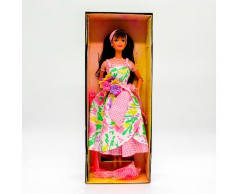 Avon special edition. Second in a series. In original box, unopened. #16872.Dimensions of box: 13"L x 5"W x 2.5"H. Issued: 19