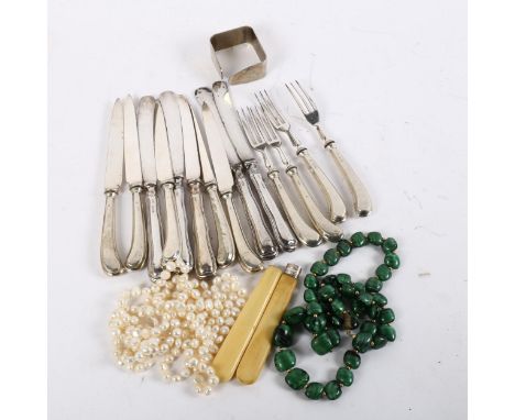 14 silver-handled knives and forks, pearl necklace etc 