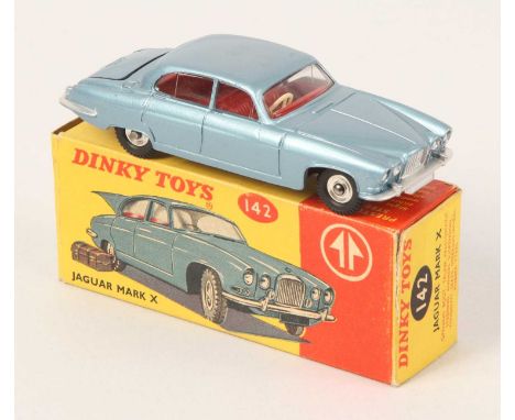 SMTS 1/43 WHITE metal kit Jaguar Mk II Stirling Moss 1960