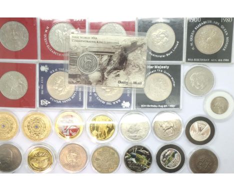 A large collection of UK commemoratives, mostly crowns. P&amp;P Group 1 (£14+VAT for the first lot and £1+VAT for subsequent 