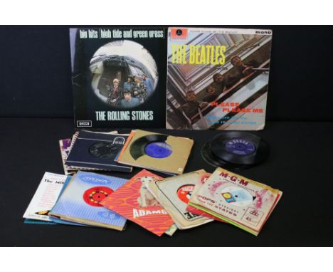 Vinyl - 2 LPs and approx 40 7" singles to include The Beatles Please Please Me (PMC 1202) black and yellow Parlophone labels,