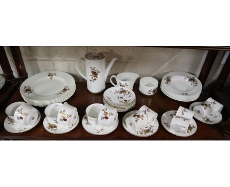 Royal Worcester part dinner service - Autumn Gold