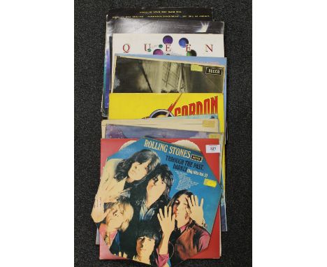 A COLLECTION OF VINTAGE LP RECORDS TO INC THE ROLLING STONES, THE KINKS, QUEEN ETC