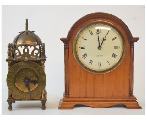 An early 20th century mantel clock, the 8.5 cm enamel dial with Roman numerals and signed Zenith, in a satinwood case, 19 cm 