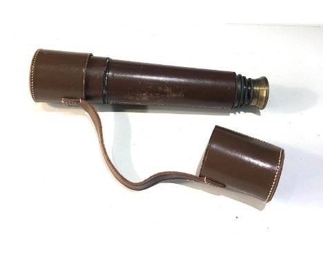 Vintage telescope 4 draw in leather case named Broadhurst clarkson &amp; Co Ltd  63 farringdon road London in good condition 