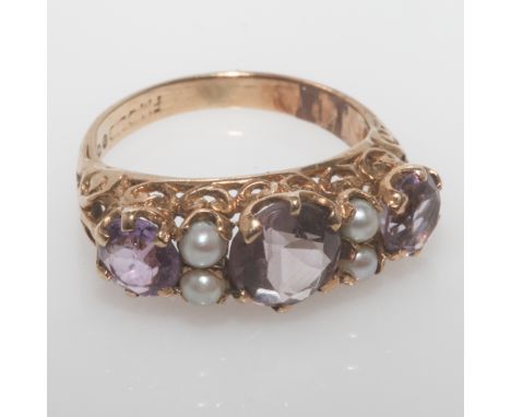 9ct gold Victorian style amethyst and seed pearl half hoop ring, size K