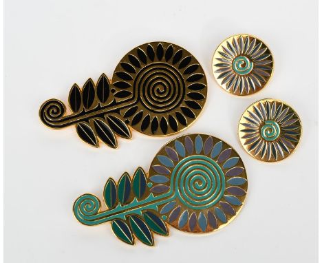‡Wendy Ramshaw CBE (1939-2018) Flora, 1994 a polished brass and enamel sunflower brooch and earrings, enamelled in purple, bl