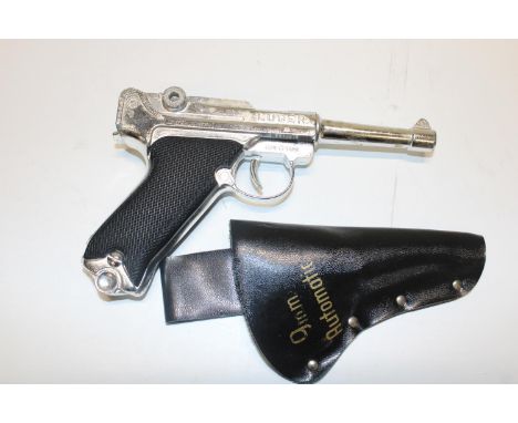 A vintage Lone Star child's luger pistol &amp; holster 