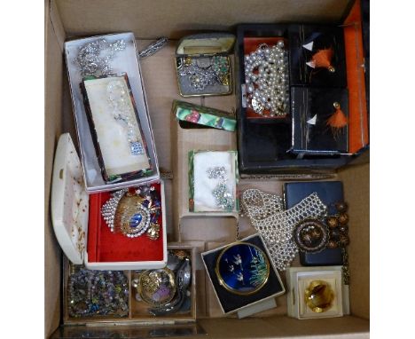 Vintage costume jewellery and jewellery boxes, weight including boxes 4kg