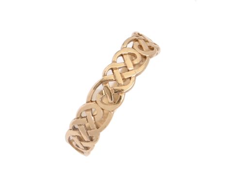 A 9ct gold openwork ring, Convention mark, size Q, 1.6g  Slightly worn