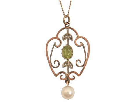 An Edwardian peridot, cultured pearl and openwork pendant, in gold, 37mm, marked 9ct, gold necklet, 3.2g  Good condition