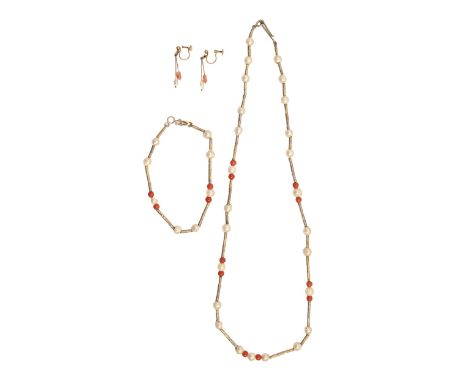 A coral bead, cultured pearl and 18ct gold necklace and matching bracelet, 53 and 18cm l and a pair of earrings en suite, mar