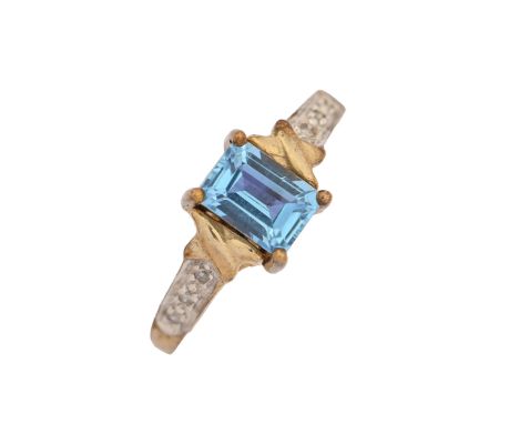 A blue topaz and diamond ring, in 9ct gold, 3.3g, size N  Good condition