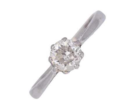 A diamond ring, with round brilliant cut diamond, in platinum marked PLAT, 2.6g, size K  Good condition