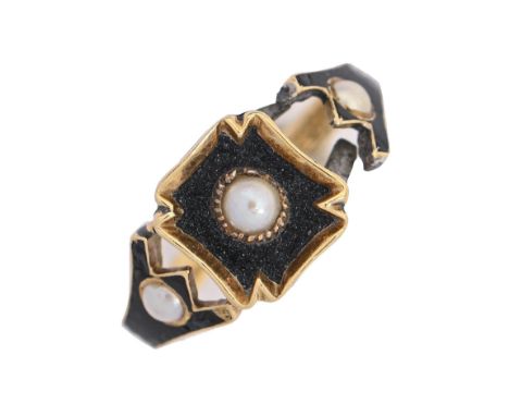 A Victorian split pearl and 18ct gold and enamel mourning ring, indistinctly inscribed, part marked, 2.8g, size H  Detached a