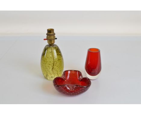 A small collection of glass, including a table lamp 19cm tall, summers vase and a bowl (3)