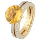 18K yellow gold ring set with a citrine of approx. 2.85 ct. and diamonds