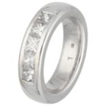 18K White gold ring set with approx. 1.5 ct. diamond