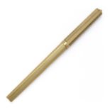S.T. Dupont Classique fountain pen gold plated / gold