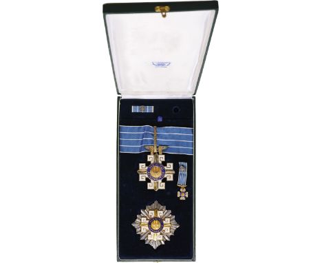 Grand Officer's Set, 2nd Class, instituted in 1943. Neck Badge, 75x61 mm, gilt Silver, both sides enameled, both central meda