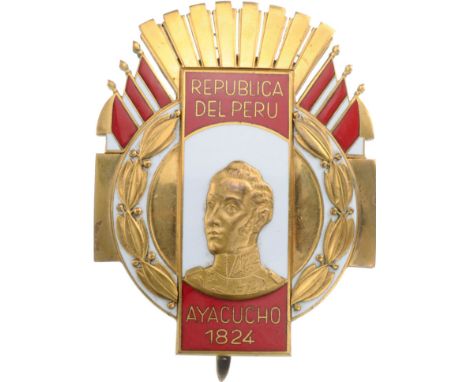 Grand Cross or Grand Officer`s Star. Breast Star, gilt bronze, 82x65 mm, maker`s mark "Casa Nacional de Moneda Lima, Peru", s