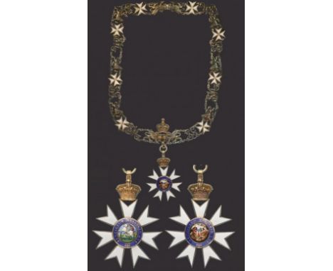 Colar: Knight's Grand Cross Collar Chain 1st Class, instituted in 1818. Collar Badge, 87 mm, gilt Silver, both sides enameled