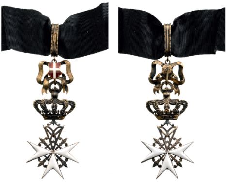 Donat Cross with Military Trophy, 1st Class. Neck Badge, 95x42 mm, gilt Silver, maker`s mark "Tanfani&amp;Bertarelli, Roma", 