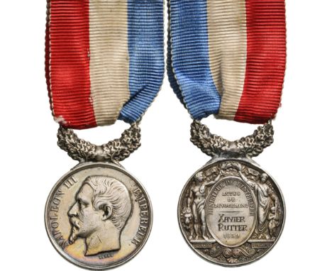  Ministry of the Interior Honor Medal for Heroic Deeds and Dedication (signed Barre). Breast Badge, 41x27 mm, Silver, origina