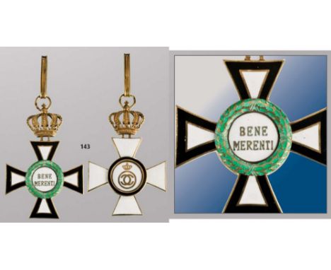 Commander Cross, 1st class, Civil, Silver gilt, hallmarked 900, maker`s mark HW crown, Heinrich Weiss, Bucharest, both sides 