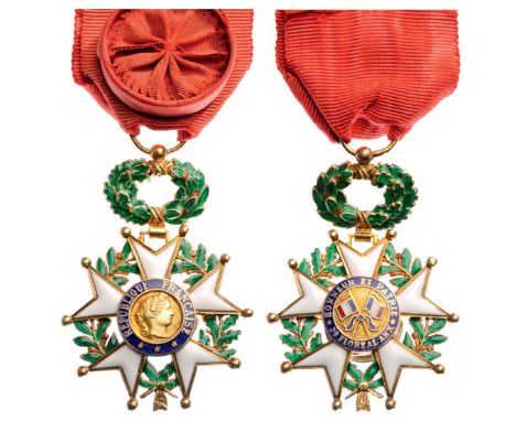 Officer`s Cross, 5th Republic (since 1958), 5th Class, Luxury Model. Breast Badge, gilt Silver, 41 mm, French hallmark "crab"