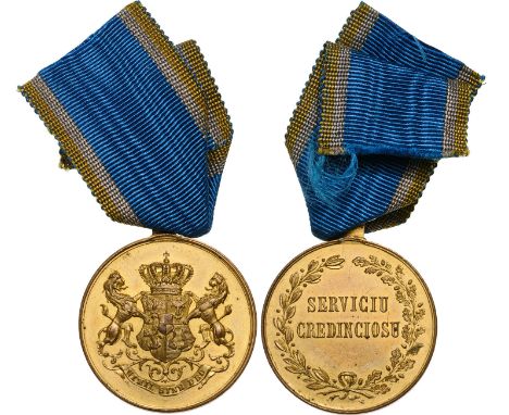 Breast Badge, 30 mm, Bronze gilt, original suspension ring and ribbon. Superb! I