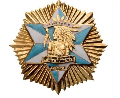 Breast Star, 67 mm, gilt Bronze, multipart construction, superimposed parts gilt bronze, enameled, reverse with two pins. Nic