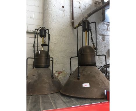 2 INDUSTRIAL LIGHT UNITS