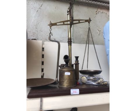 BRASS AND MAHOGANY BALANCE SCALES AND A BRASS BLOW LAMP