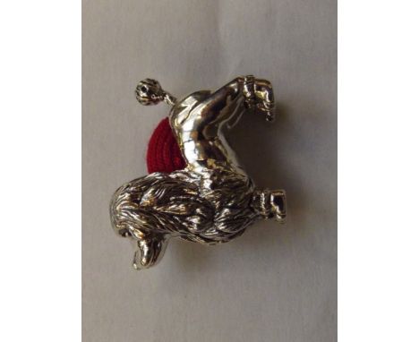Silver pin cushion in the form of dog 