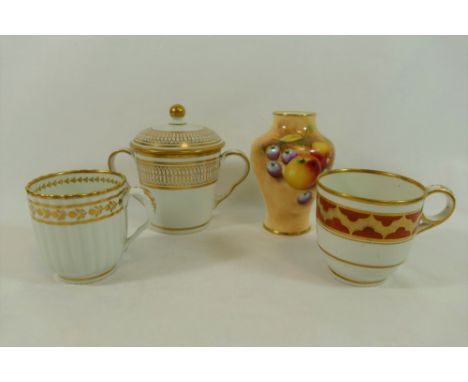 A Worcester porcelain chocolate cup and cover with gilt decoration,  10.5cm high, two late 18th/early 19th century Worcester 