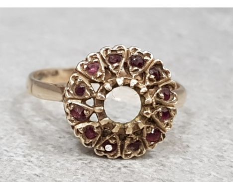9k yellow gold ruby cluster ring, size N, 2.5g gross